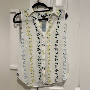 Ann Taylor Petite Medium Floral Top